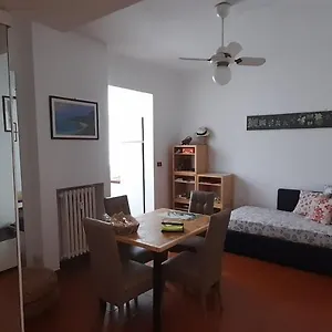 https://da-pina.italymilanhotels.net